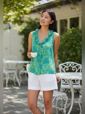 Lilly Pulitzer Sleeveless Silk Ruffle Collar Top. Limeade Purrfect Paradise 2
C